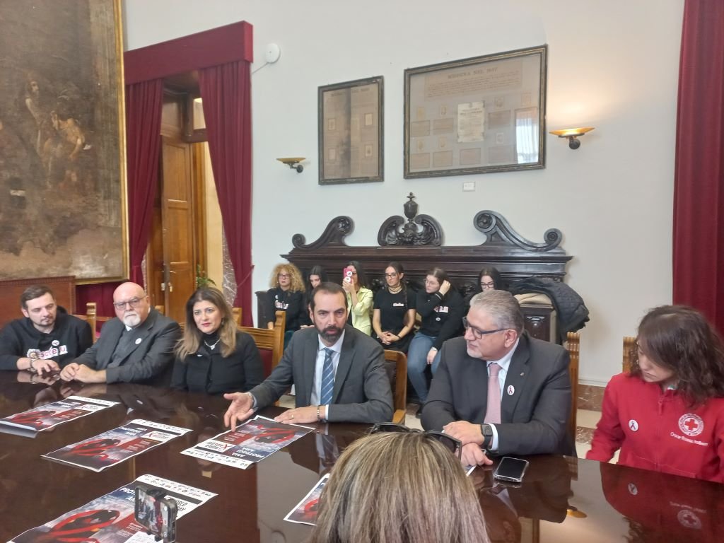 Conferenza evento Amati Proteggiti Amati