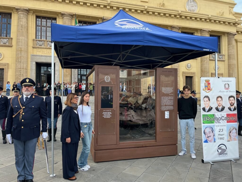 “Dal sangue versato al sangue donato”: AOU G. Martino e Università di Messina insieme alla Polizia di Stato per una giornata all’insegna della memoria e della solidarietà 7 Teca