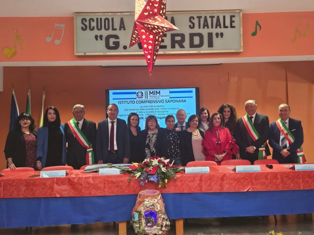 VISITA ISTITUZIONALE DEL DIRIGENTE USR Sicilia - Messina LEON ZINGALES A SPADAFORA. Accolto dal Sindaco Lillo Pistone 3 VISITA ISTITUZIONALE DEL DIRIGENTE USR Sicilia - Messina LEON ZINGALES A SPADAFORA. Accolto dal Sindaco Lillo Pistone