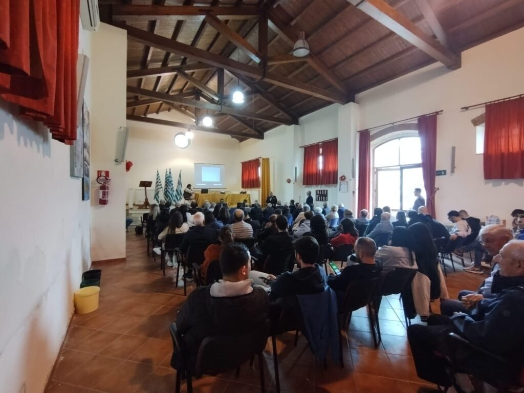 Truffe agli anziani, l’iniziativa di sensibilizzazione avviata dalla Cisl Messina in collaborazione con il Comando Provinciale Carabinieri di Messina ha fatto tappa a Barcellona Pozzo di Gotto 2 cisl cc anziani bpdg 6