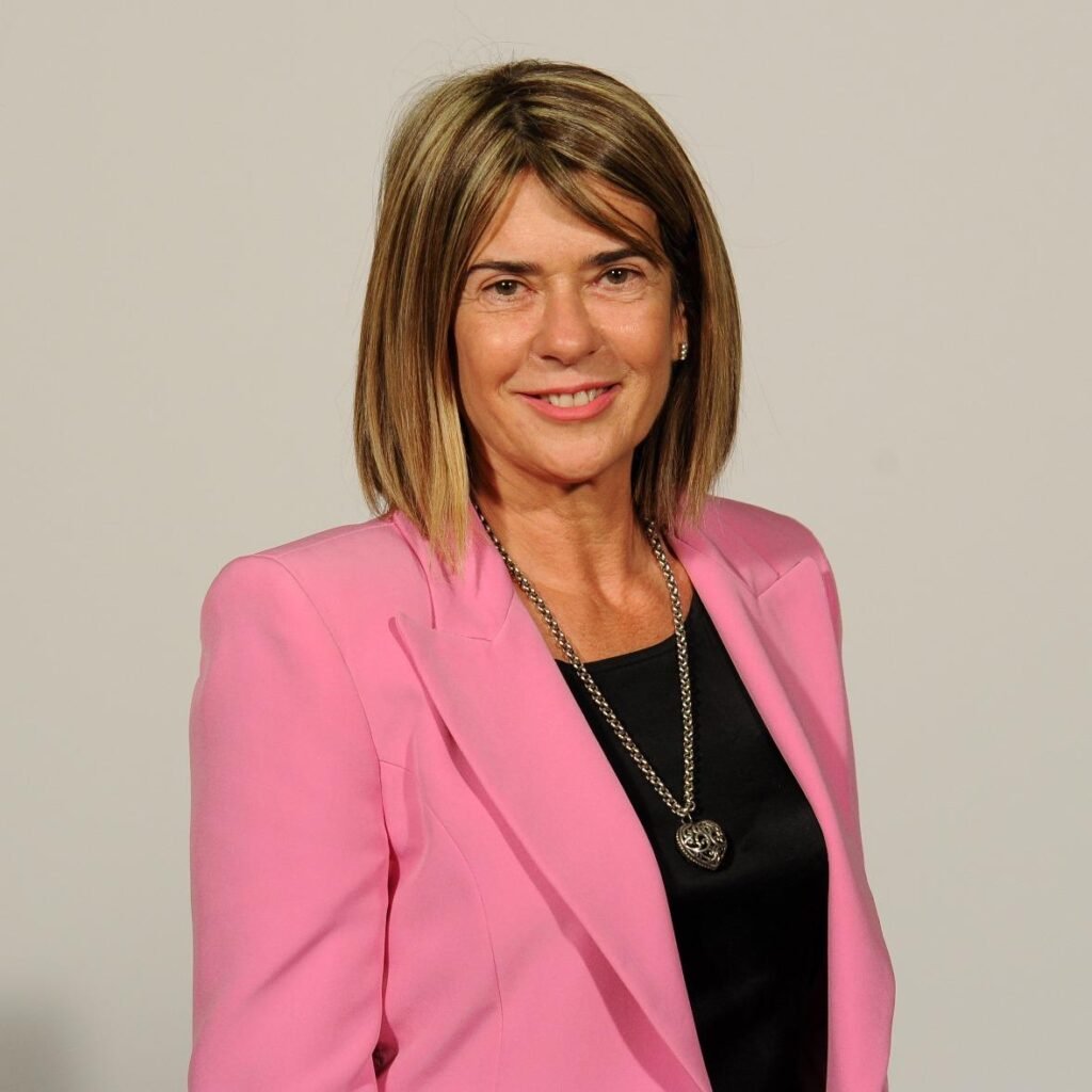 elvira amata