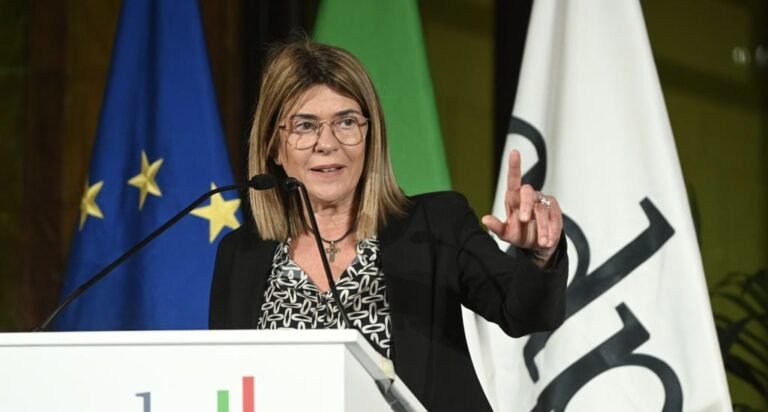 elvira amata assessore regionale