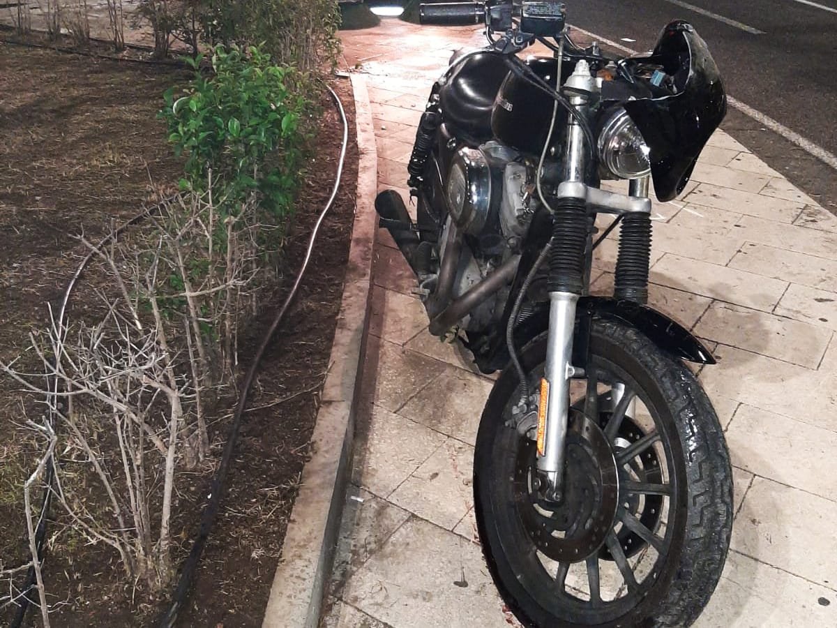 Perde la vita in sella alla moto Giuseppe Ingemi. Tragedia sotto la statua del Nettuno 1 moto ingemi incidente