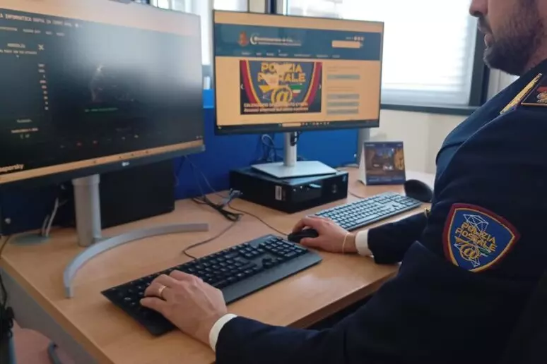 Arrestato 33enne per pedofilia. Incontri con minorenni tramite piattaforma on line 1 polizia postale2