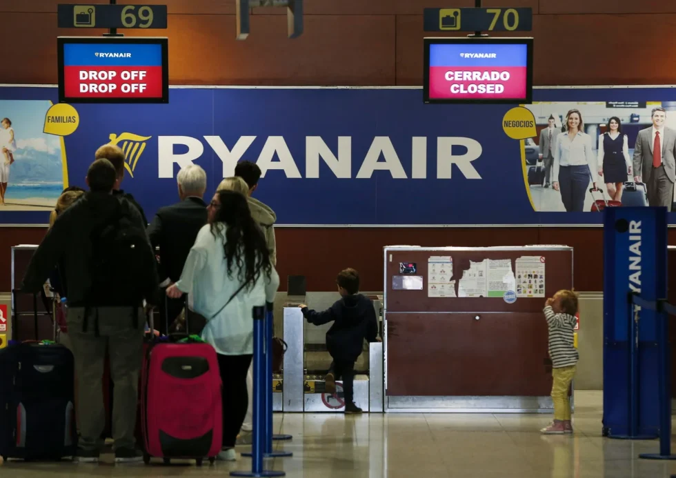 Ryanair rimborserà i costi extra per il check-in in aeroporto 1 Ryanair rimborserà i costi extra per il check-in in aeroporto