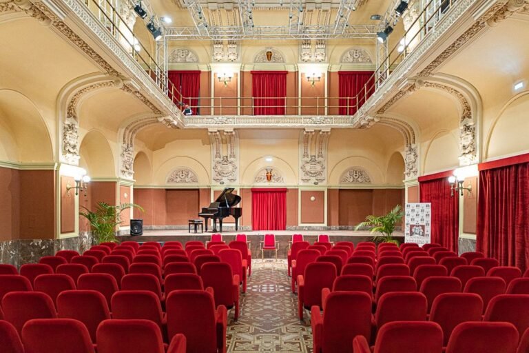 teatro di messina sala laudamo