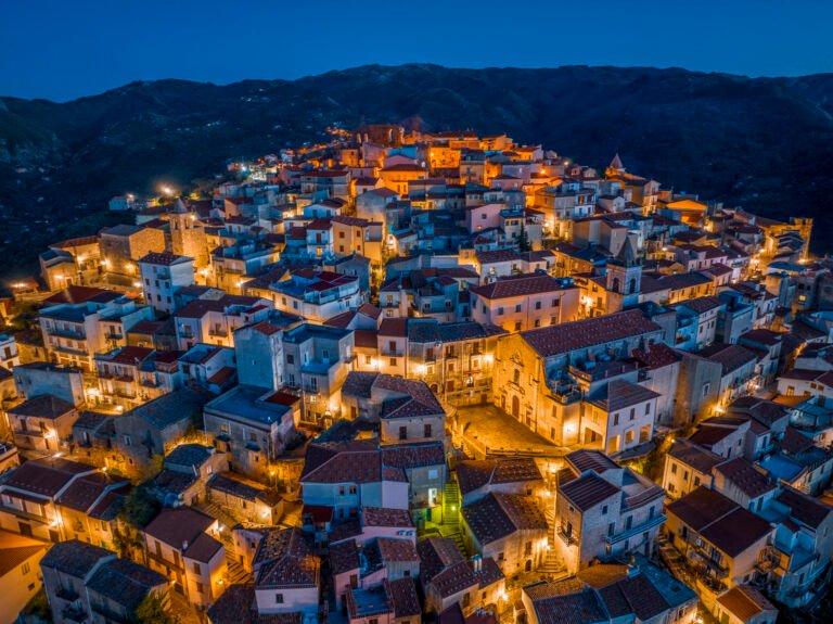 Il Touring Club Italiano assegna cinque bandiere arancione: c'è anche San Marco d'Alunzio