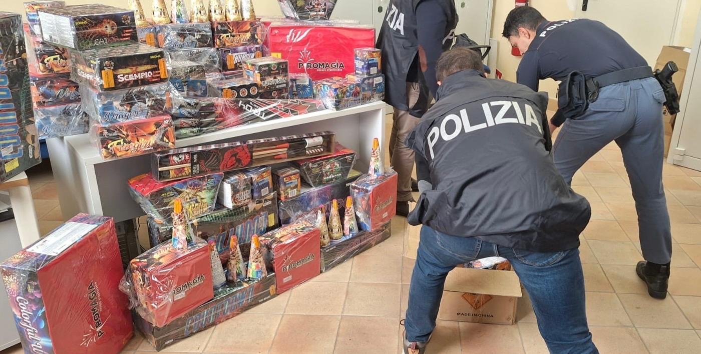 ANCORA UN SEQUESTRO DI “BOTTI”. LA POLIZIA DI STATO SEQUESTRA CIRCA 50 KG DI MATERIALE ESPLODENTE ILLEGALMENTE DETENUTO 4 IMG 20241231 WA0011