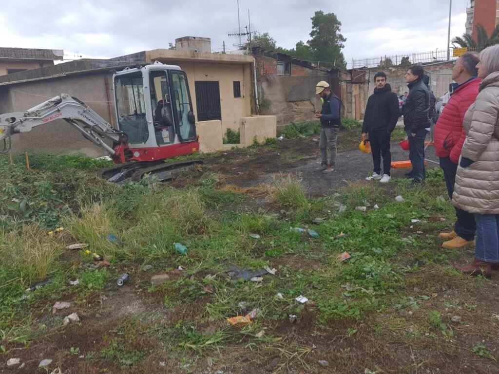 Risanamento Messina - Demolizioni baracche via Taormina 3 WhatsApp Image 2024 12 02 at 12.23.492