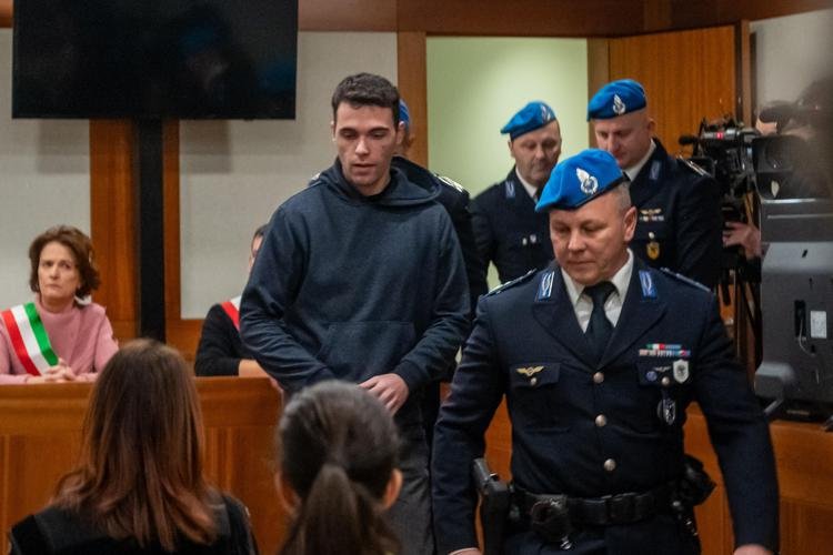 Turetta, ergastolo per l'omicidio di Giulia Cecchettin: la sentenza 1 agenzia fotogramma fgr4190757