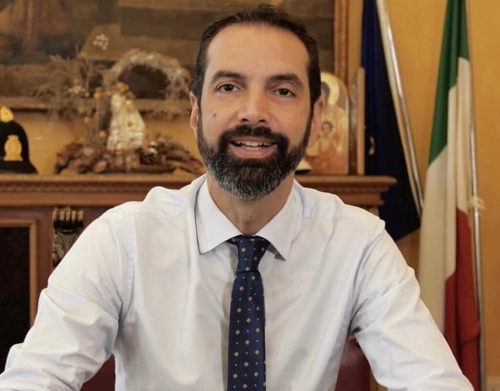 Dossier & Approfondimenti - Asili Nido a Messina: la guerra dei numeri. I posti disponibili tra annunci e realtà dalle Giunte Accorinti a Basile, passando per De Luca 1 basile