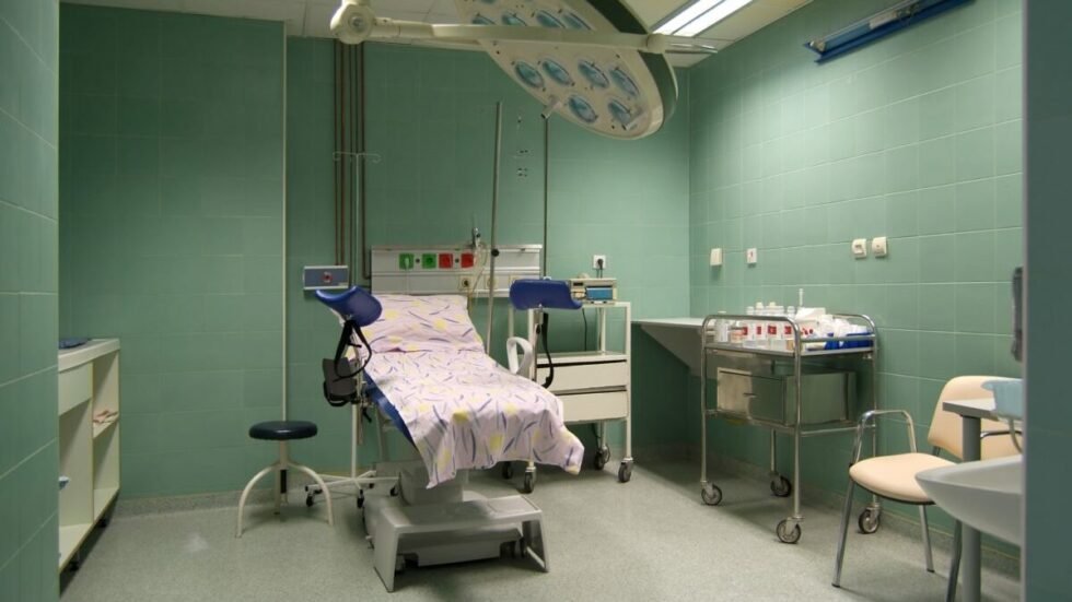 Cesareo ritardato, tre dottoresse condannate. Sei anni a due ginecologhe, ospedale responsabile e parte civile 1 sala parto