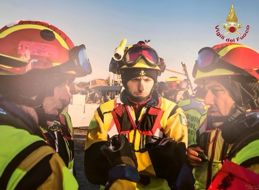 CARMELO BARBAGALLO NUOVO SEGRETARIO NAZIONALE PER I VIGILI DEL FUOCO 2 vigili del fuoco 200