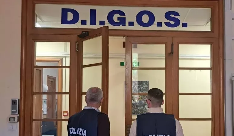 Finti matrimonio e lavoro per permessi soggiorno, 5 indagati