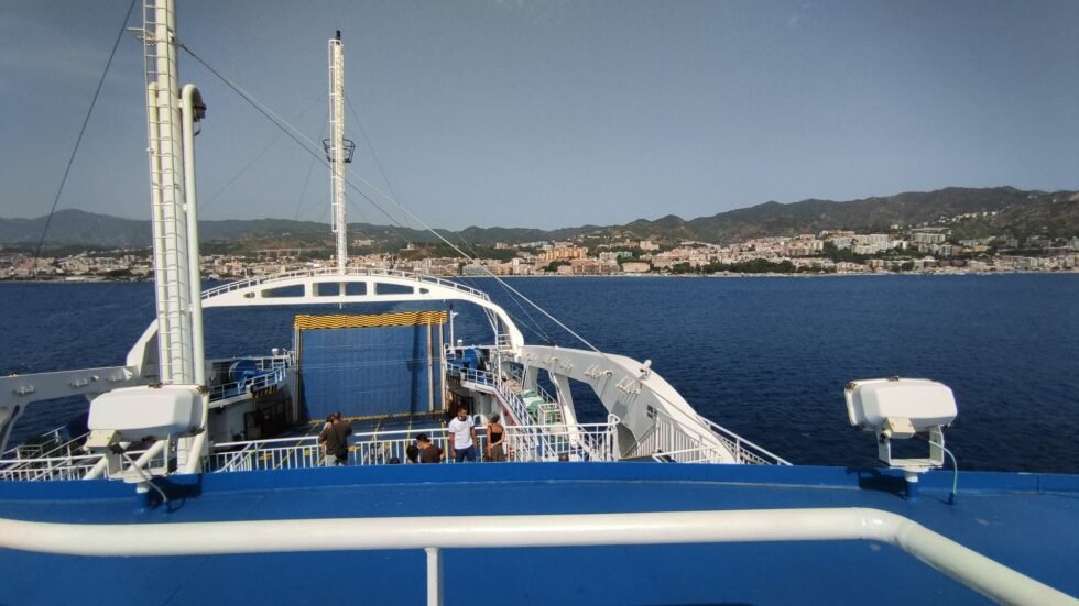 Stretto di Messina: Il TAR conferma la multa a Caronte, "Prezzi troppo alti" 1 nave ponte2