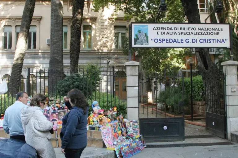 La denuncia di una tredicenne, 'stuprata a Palermo'