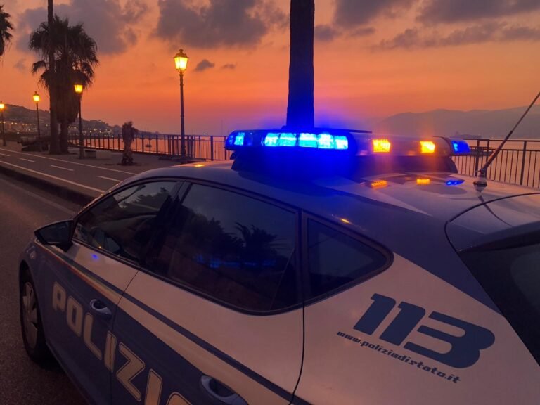 AVEVA RAPINATO UNA COPPIA MILAZZESE APPARTATA SUL LUNGOMARE DI PONENTE. 54ENNE ARRESTATO DALLA POLIZIA DI STATO