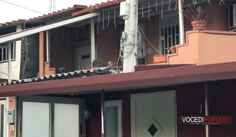 "Liberata" dall'Ufficio risanamento la cabina ENEL "ostaggio" di una baracca. La storia di via Rosso da Messina 1 via rosso da messina
