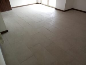 Case San Filippo pavimenti posati male