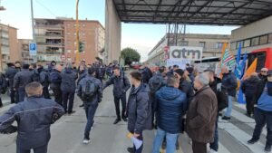 Numerosa adesione allo sciopero di ATM organizzato da Orsa, Fit Cisl e Faisa Cisal. Massaro "Scoperto appalto per gomme anche rigommate" 9 atm sciopero 27 1