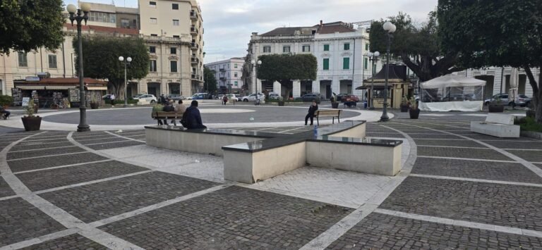 Buda, VI Municipalità, "FARWEST A PIAZZA DEL POPOLO". Stamattina aggressione all'arma bianca