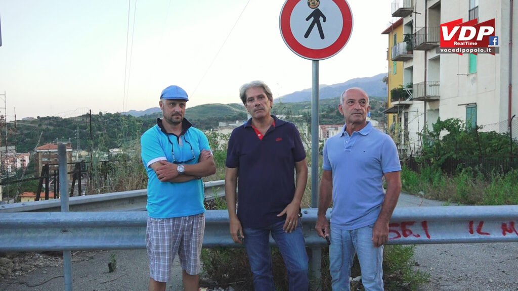 vocedipopolo alla scuola Green