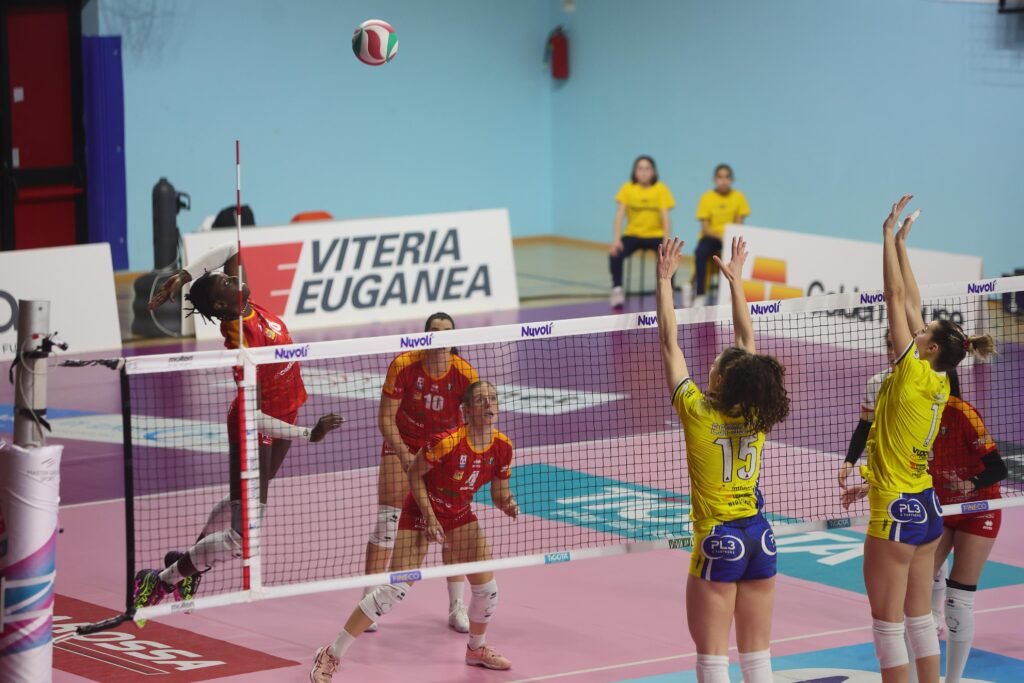 Akademia Sant’Anna: ancora fatale il tie-break, a Padova arriva la quinta sconfitta stagionale 3 Akademia a Padova foto di Davide Moroni 9