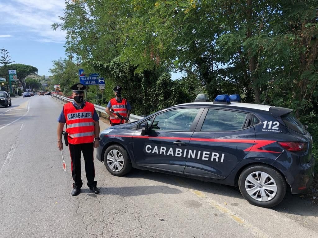 Controlli Carabinieri Villafranza