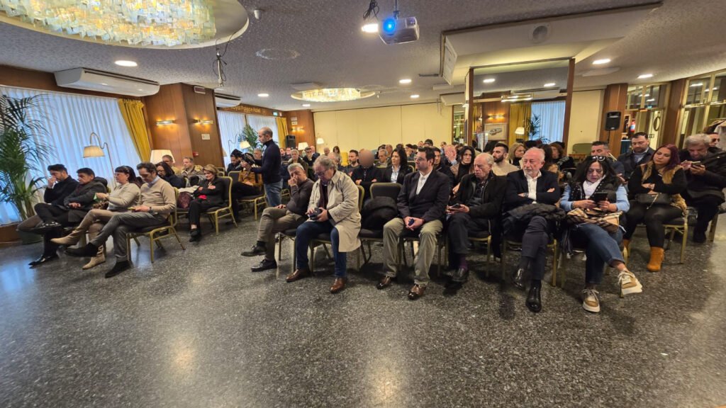 “Finì a Schifani” – Musolino e Faraone a Messina su Pnrr, ponte e infrastrutture 5 IMG 20250301 WA0075