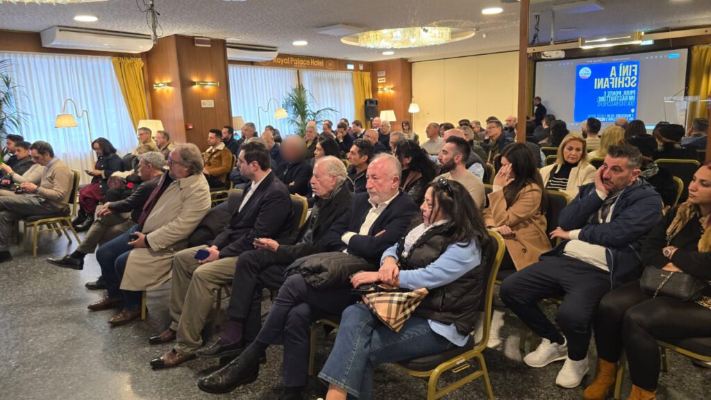 “Finì a Schifani” – Musolino e Faraone a Messina su Pnrr, ponte e infrastrutture 2 IMG 20250301 WA0076