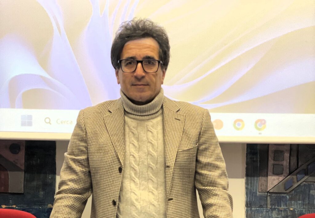 Giornata Meteorologica Mondiale 2025: una settimana di eventi di scienza e divulgazione voluta da Unime, l’Istituto Nazionale di Geofisica e Vulcanologia e la Stazione Zoologica Anton Dohrn per avvertire la popolazione e i giovani sui preoccupanti cambiamenti climatici del nostro territorio. 2 WhatsApp Image 2025 03 29 at 08.30.01