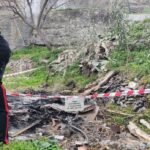 carabinieri incendio rifiuti roccalumera