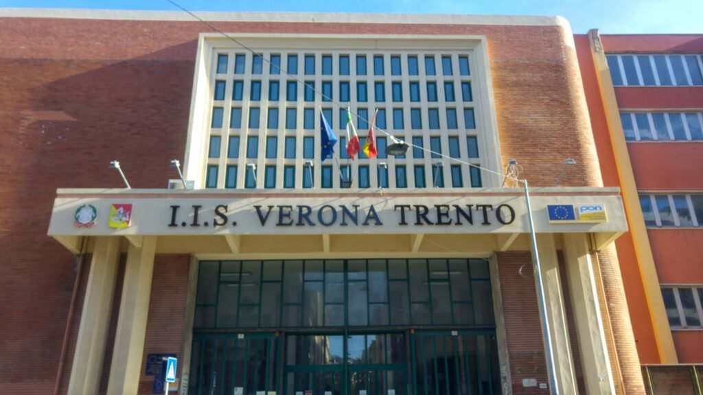 La Città Metropolitana di Messina PERDE I FONDI assegnati per il Verona Trento e per Il Nautico "Caio Duilio" 3 istituto verona trento