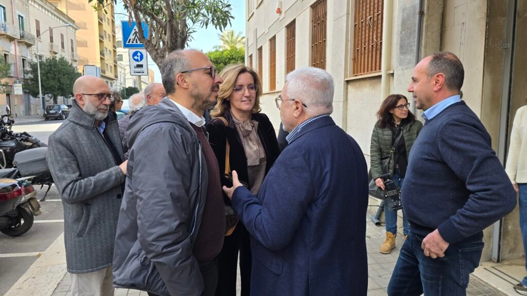 Renzi, Schifani si dimetta per scandalo esami istologici. Pochi giorni fa Musolino e Faraone avevano chiesto dimissioni Croce e Presidente Regione 3 musolino faroane asp trapani