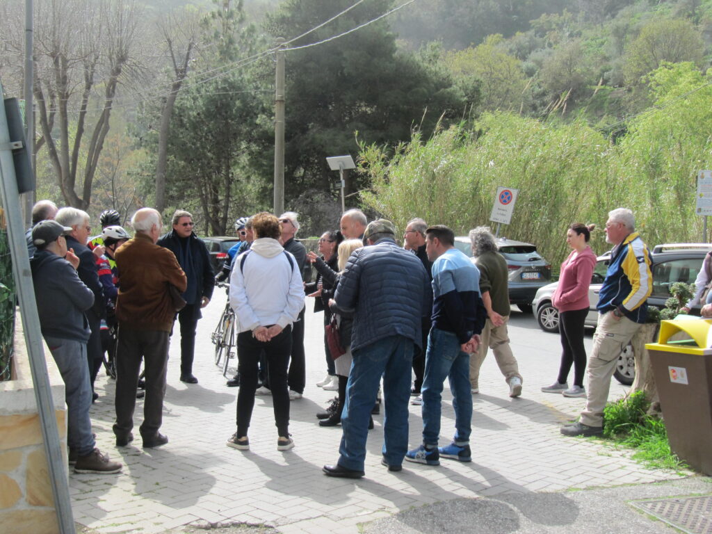 Il Comitato cittadino "Messina 3S" a Briga Superiore. Sciacca "Criticità e abbandono" 5 partecipata assemblea pubblica1