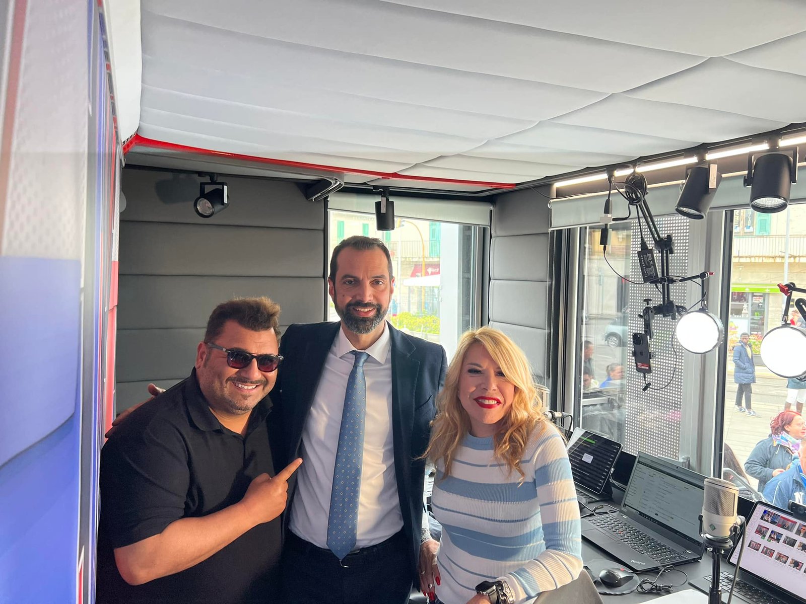 Messina in crisi: piano non strategico, ma solo per galleggiare sui debiti e a carico dei cittadini. Otto milioni dal Pn Plus sostegno alle imprese? Perché non farlo prima? E il residuo dei fondi? 47 rds basile