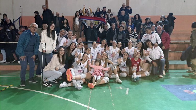 Volley – Serie C/f – La Nino Romano fa suo il derby e non molla la corsa play-off