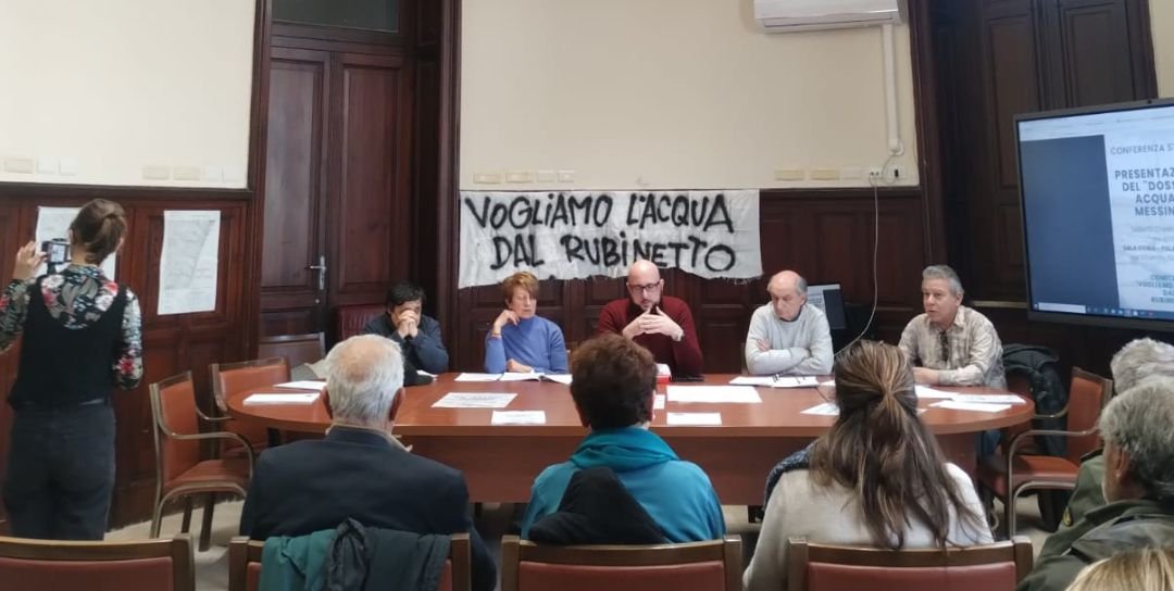 vogliamo acqua rubinetto