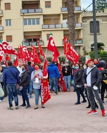 A rischio centinaia di lavoratori ex Gicap: Cgil Filcams Messina proclama sciopero e protesta in Prefettura domani (17 aprile) 2 0091343c 4e9d 4512 944b cf91e1b9f761