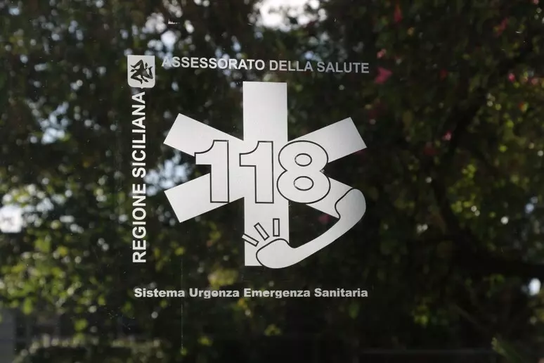 Trave cade da un camion, operaio muore in un cantiere nel Catanese 1 118