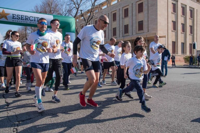 Messina di corsa con i Leoni - Una giornata regalata ai bambini con disabilità dalla Brigata Aosta con il patrocinio del comune di Messina e screening sanitario gratuito per la cittadinanza