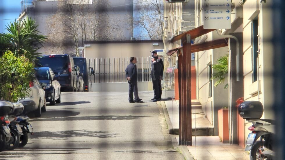 Tragedia a Gazzi: muore in ambulanza il detenuto Nunzio Filiberto. Aperta inchiesta per omicidio colposo 1 carcere 6