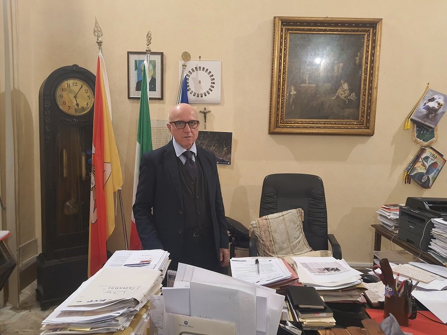 Chiarimenti "definitivi" del sub-commissario Santi Trovato. 1 santi trovato sub commissario al risanamento