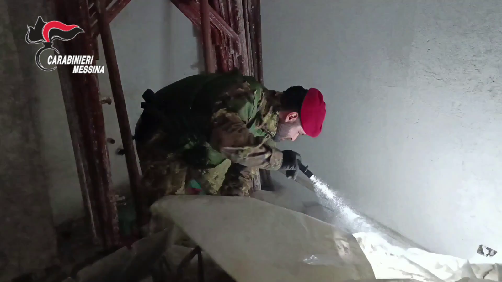 OPERAZIONE DEI CARABINIERI DI MESSINA, ESEGUITI UNDICI ARRESTI IN ESECUZIONE A MISURE CAUTELARI EMESSE DALL'A.G. PELORITANA. 9 vlcsnap 2025 04 01 06h57m15s685