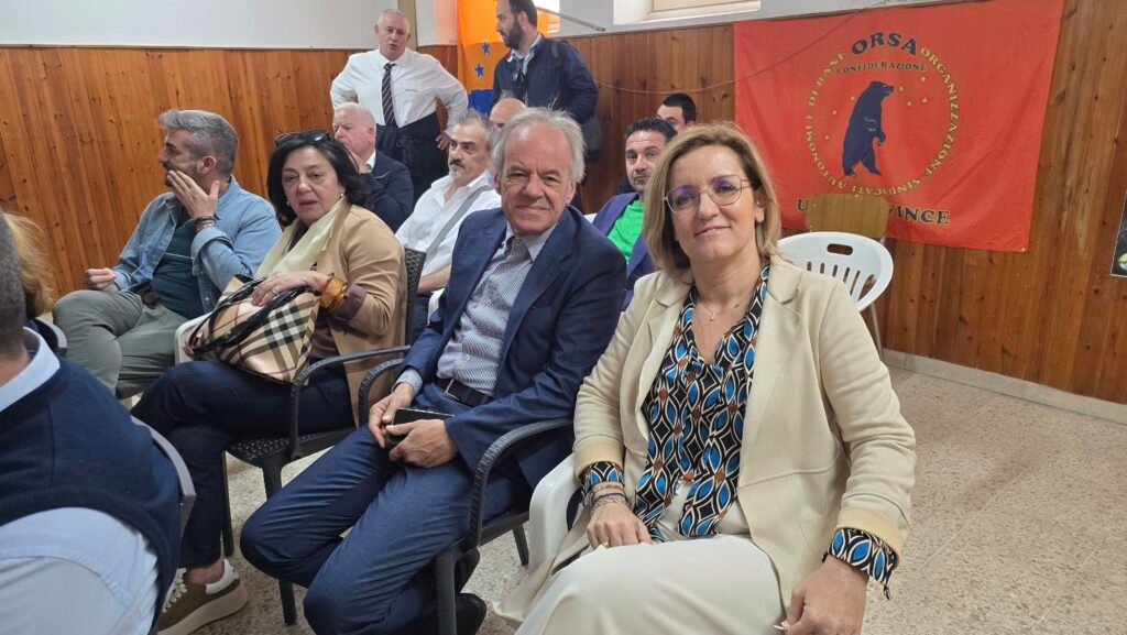 ATM - Alta adesione al TERZO sciopero lavoratori indetto da ORSA, Faisa Cisal e FIT CISL. "Non consentiremo privatizzazioni in azienda!". Sindacati denunciano per limitazione diritto di sciopero 4 Dafne Musolino - 19 maggio 2025 conferenza stampa sciopero ATM