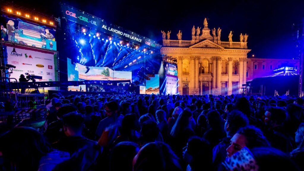 Primo Maggio: Decostruzione Critica di un Emblema Storico-Sociale. Una Storia Sindacale 8 Concerto primo maggio piazza San Giovanni