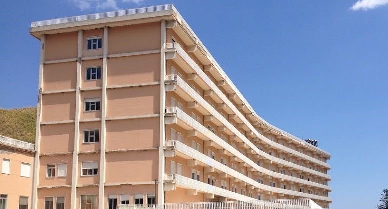 Ospedale di Taormina, parcheggio "campo minato": furti e atti vandalici. Il Nursind chiede sicurezza 3 San Vincenzo Taormina