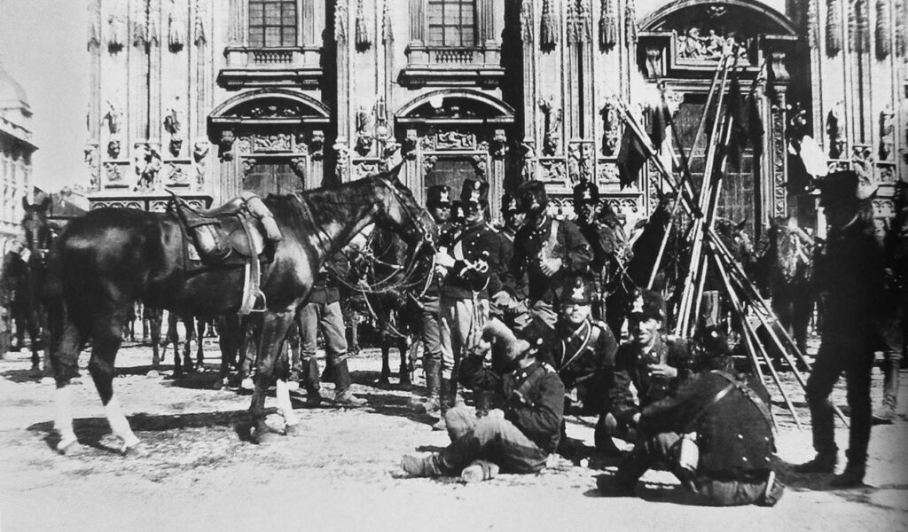 Primo Maggio: Decostruzione Critica di un Emblema Storico-Sociale. Una Storia Sindacale 5 fatti di Milano 1898