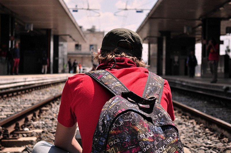 Messina agli Ultimi Banchi nella Qualità della Vita Generazionale 2025 de "Il Sole 24Ore": Futuro Negato ai Giovani, Affanno per Bambini e Anziani. Politica Sotto Accusa. 3 Giovani disoccupati