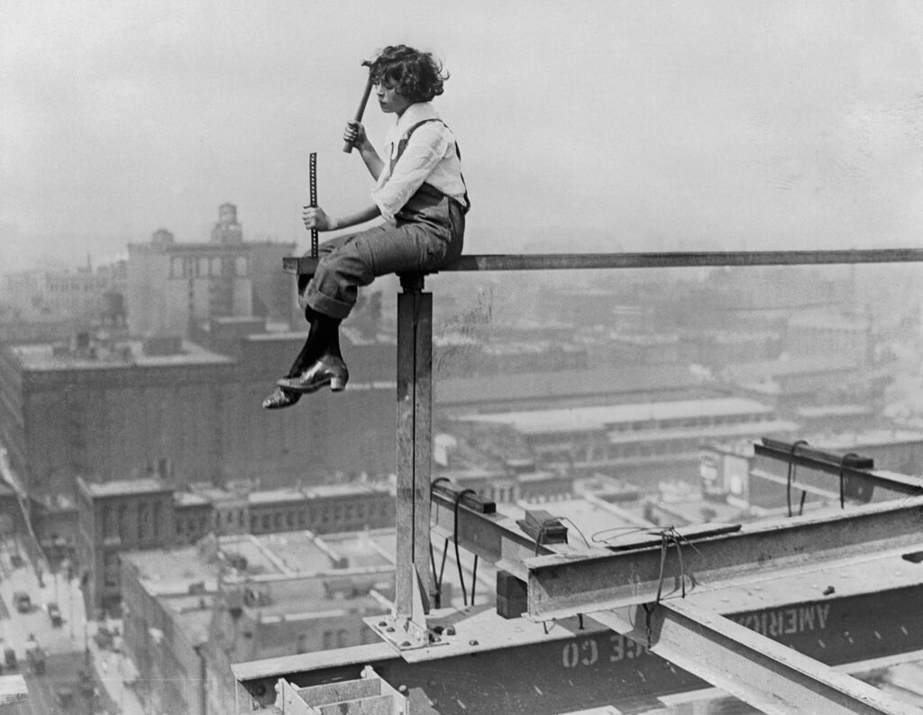 VIDEO - L’AI ricompone la memoria dei lavoratori e dei fotografi che li hanno raccontati 8 foto epoca